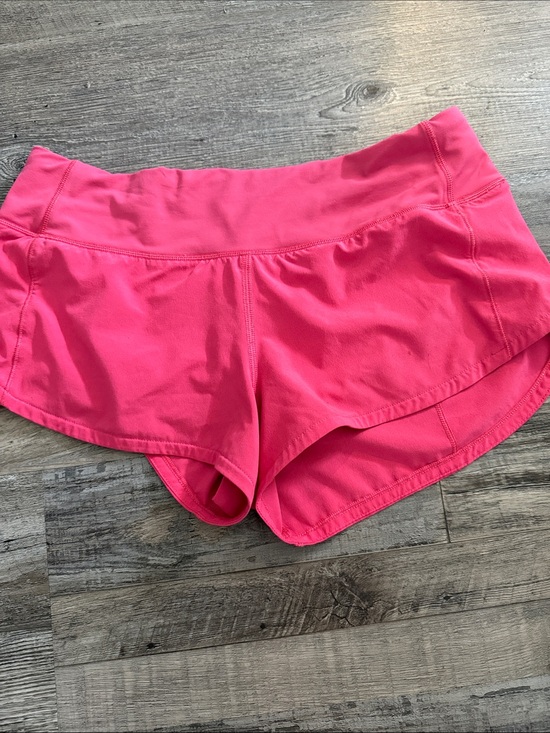 lululemon athletica Pants - lululemon hotty hot shorts 2.5 inch